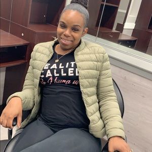 Meet your Posher, Amber